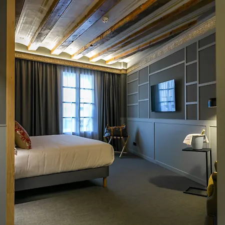La Pau 4 Sup Hotel