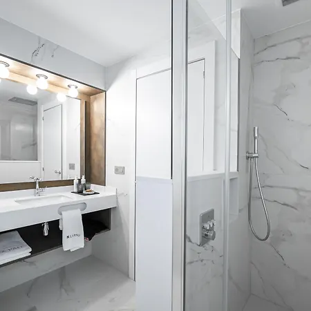 La Pau 4 Sup Hotel 4*